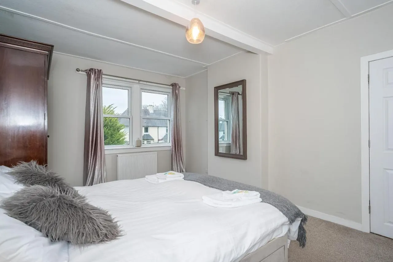 Pass The Keys Cosy And Spacious 2 Beds Flat With - Free Parking Edinburgh