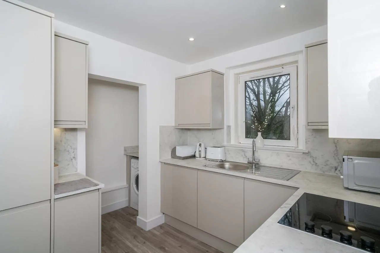 Apartamento Pass The Keys Cosy And Spacious 2 Beds Flat With - Free Parking Edimburgo